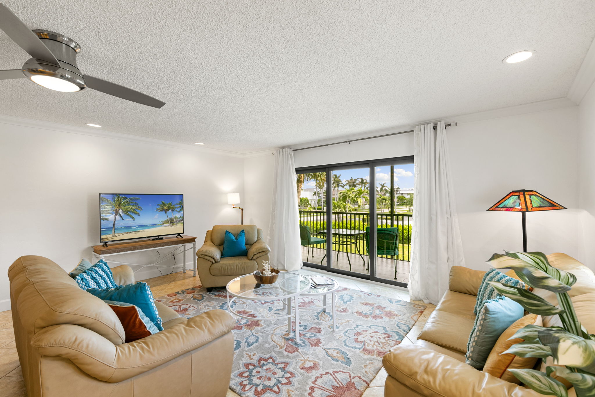 960 Swallow Ave Unit #203 - Geotagged